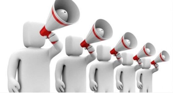 微信处在十字路口 微博仍是最佳自媒体平台